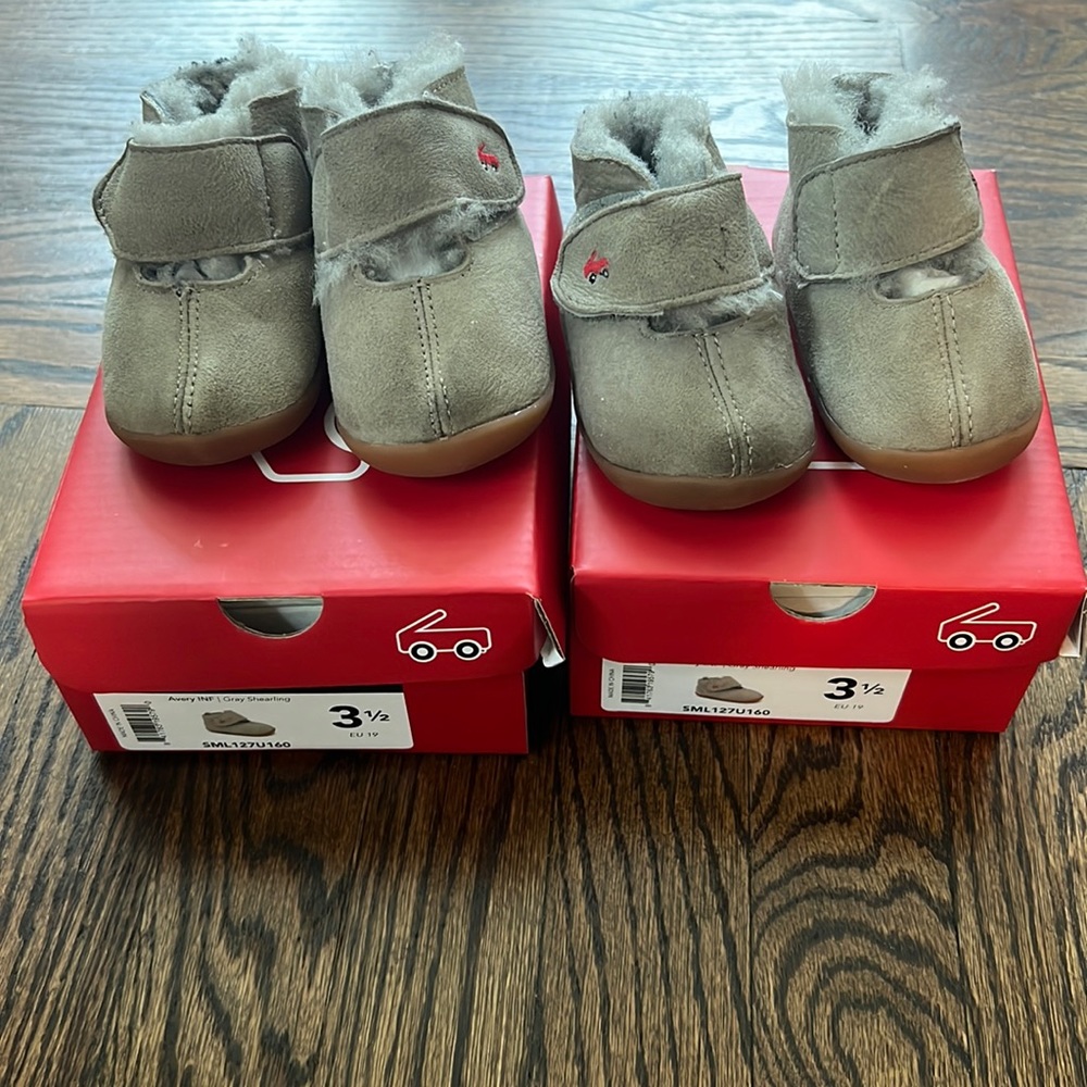 See Kai Run sz 3.5 first walker shearling booties — one pair left!